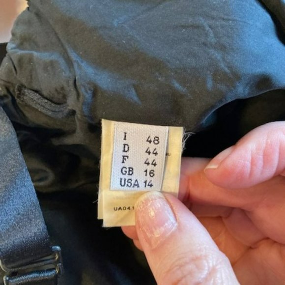 Alberta Ferretti Tweed Dress - Size 14 (fits more like a 10) - Picture 4 of 16